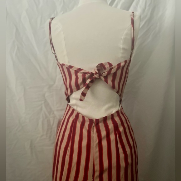 NWT Flynn Skye vertical striped jumpsuit w/tie back SZ S - Picture 4 of 11